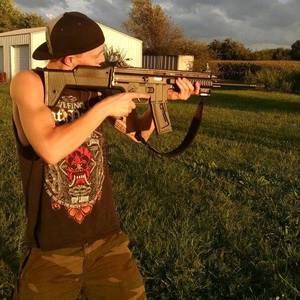 Meet your Posher, Kyle